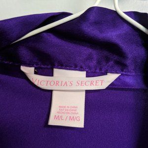 Victoria's Secret Intimates & Sleepwear - Victoria's Secret Komono/ Silky Robe Victoria's Secret Intimates & Sleepwear - Victoria's Secret Komono/ Silky Robe